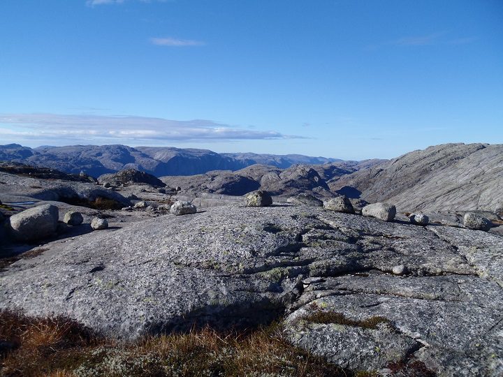 GRAUTHEDLAR TIL LYSEBOTN